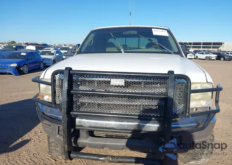 2000 Ford F-250 Lariat/Xl/Xlt из США, поврежденный, VIN 3FTNW21S2YMA77672